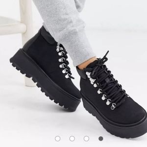 Steve Madden Stomp flatform